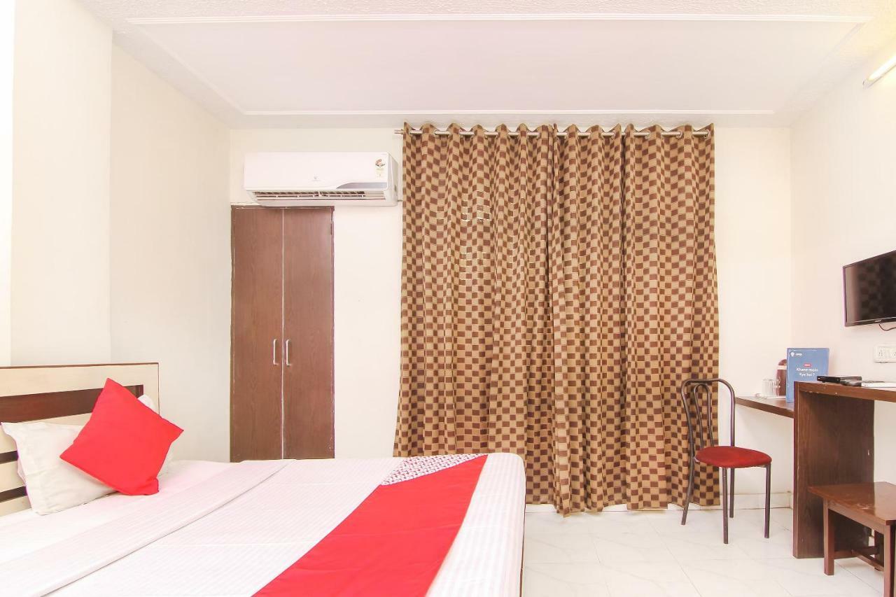 Oyo 14345 Hotel Panchsheel Varanasi Dış mekan fotoğraf